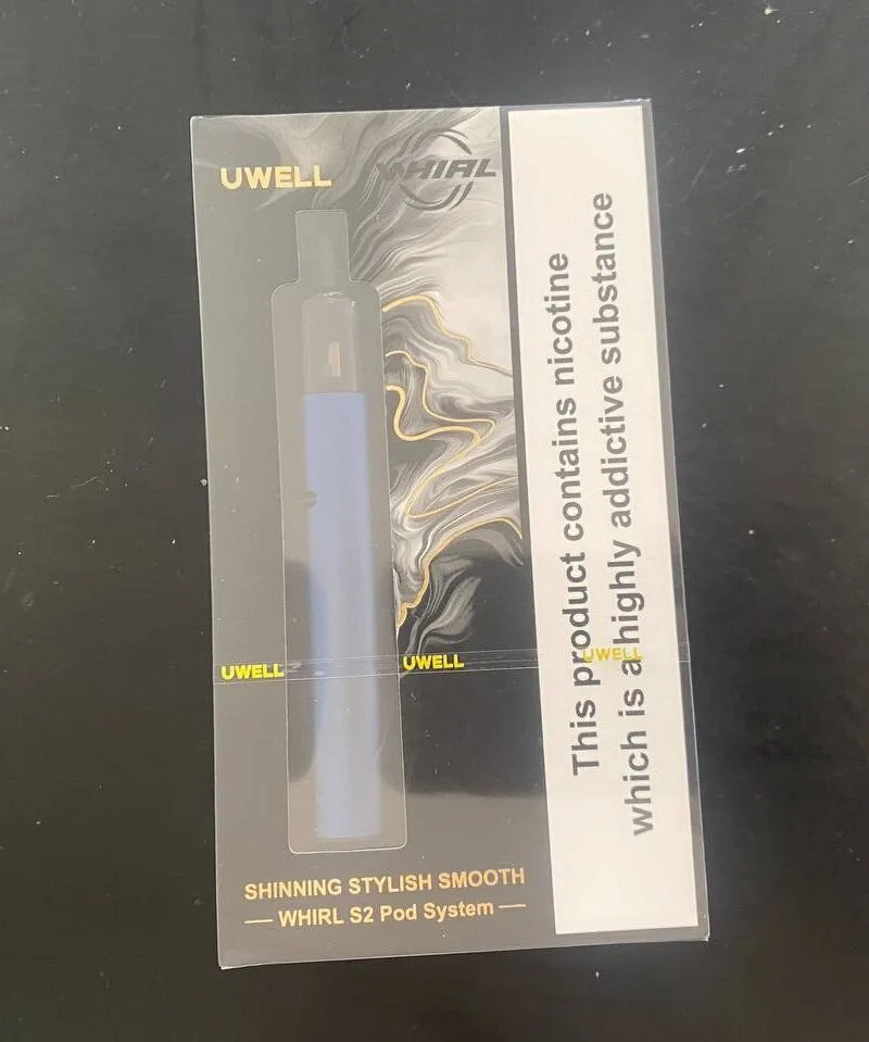 Uwell Whirl S2 in hand