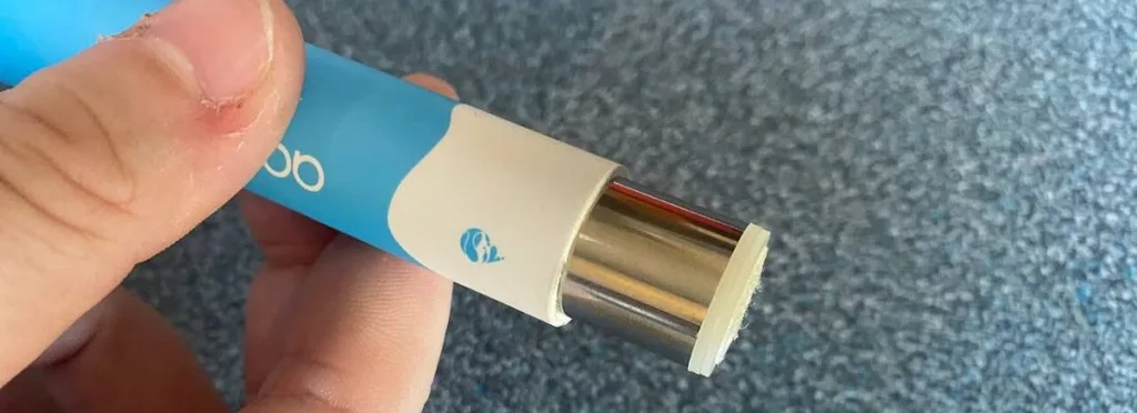 Aquios Bar battery and wiring close-up