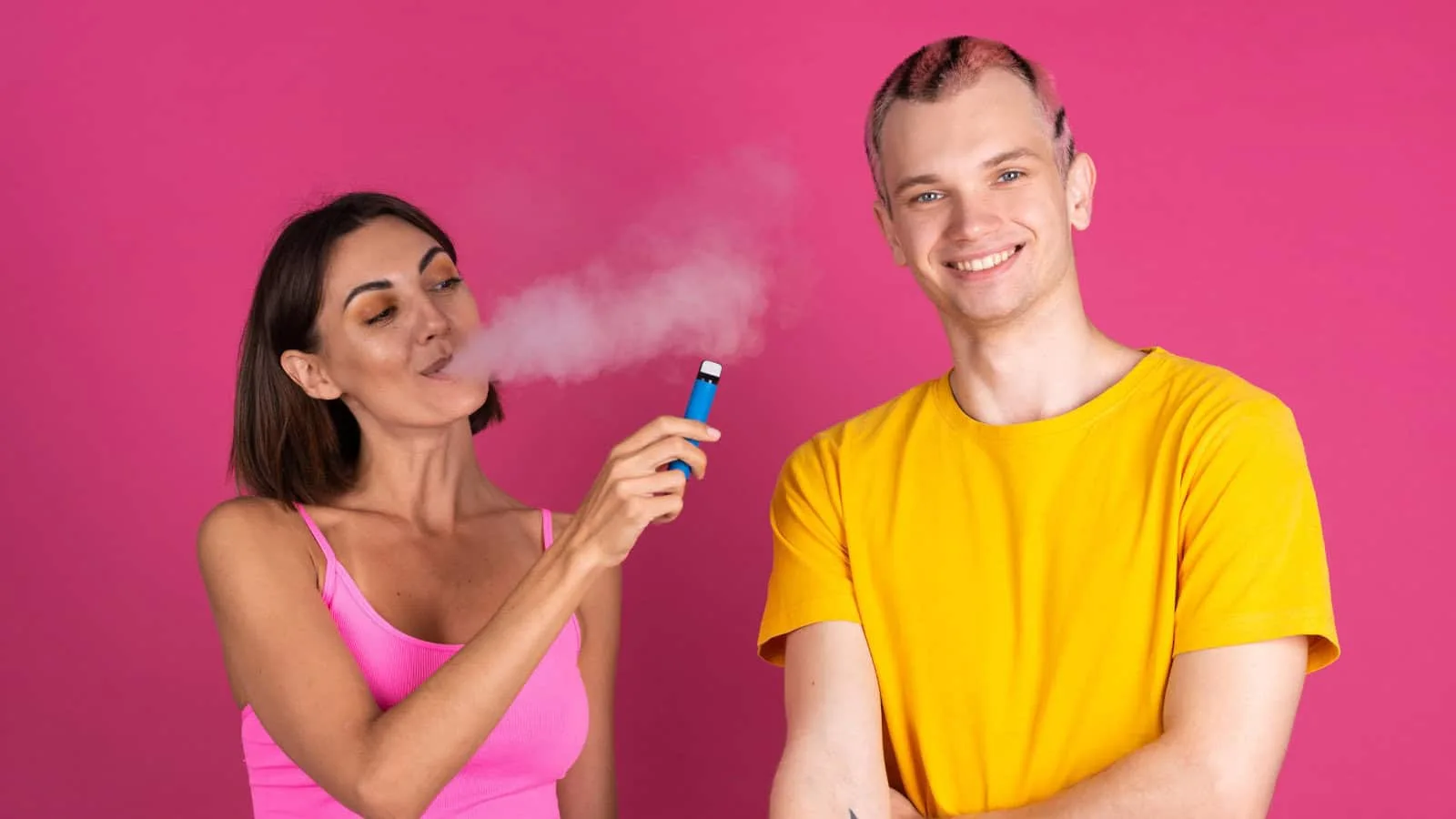 Colourful friends sharing a vape — community use case
