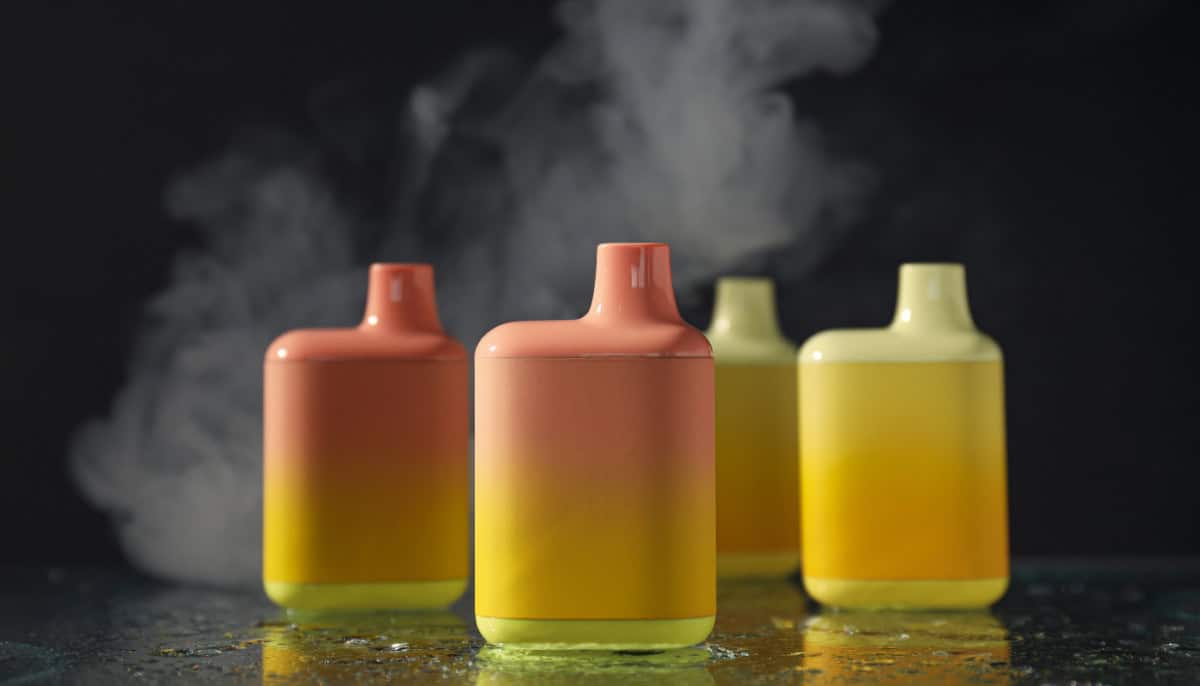 The Risks of Fake Disposable Vapes