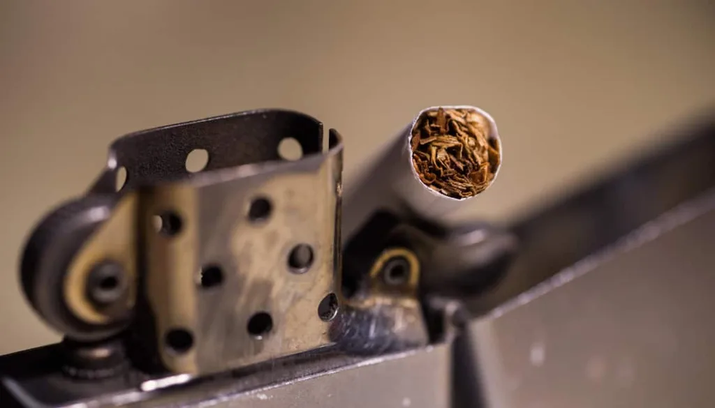 How many vapers are returning to cigarettes?